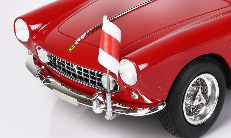ギャラリービューアに画像をロードする, 【予約】Ferrari 250 GT 2+2 ペースカー 24h ルマン 1960/ BBR 1/18 170台限定ミニカー

