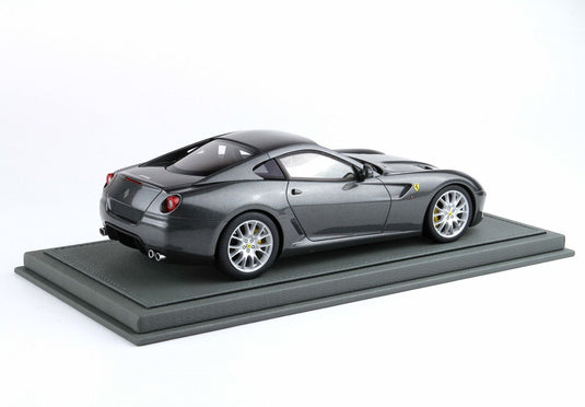 【予約】Ferrari 599 GTB Fiorano 2006 マニュアルギア Made In Italy シルバーストーングレー/ BBR 1/18 ミニカー
