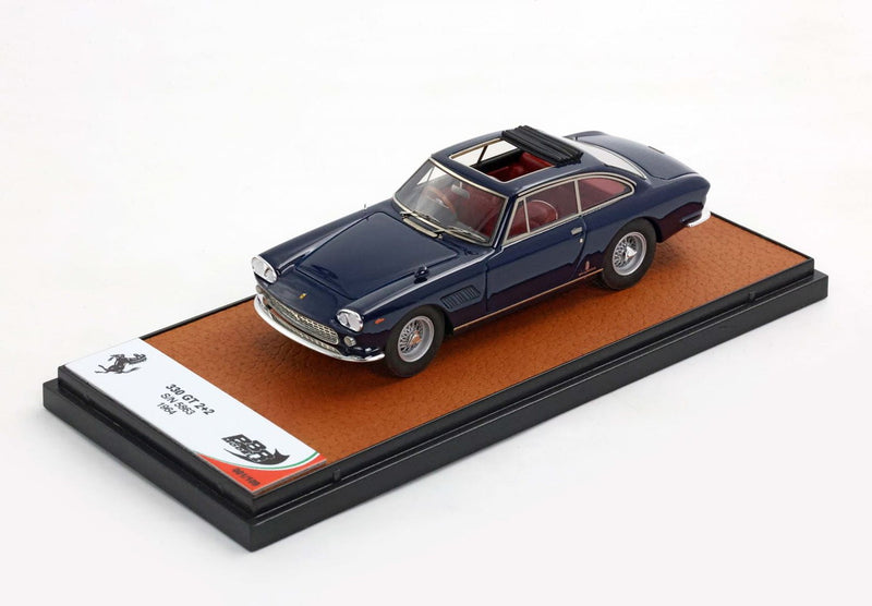 ギャラリービューアに画像をロードする, 【予約】Ferrariフェラーリ 330 GT 2+2 twinlight open roof Blu scuro red interior SN5863 / BBR 1/43 ミニカー
