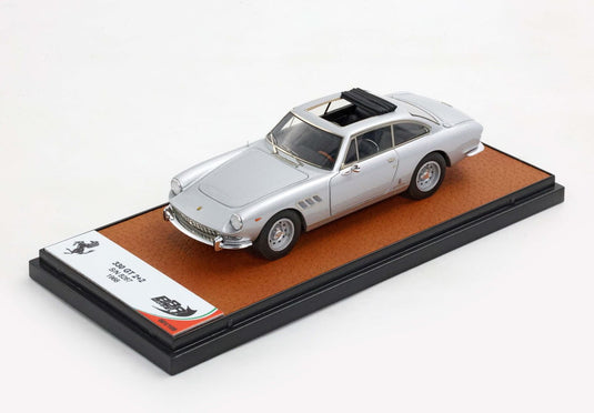 【予約】Ferrariフェラーリ 330 GT 2+2 Single light open roof Silver black interior SN 8267 / BBR 1/43 ミニカー