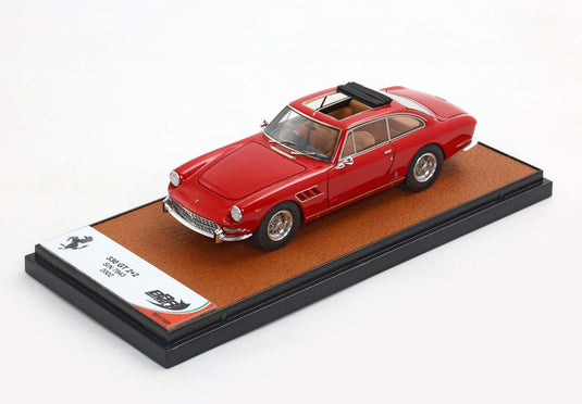 【予約】Ferrariフェラーリ 330 GT 2+2 Single light open roof red cuoio S/N 7843 / BBR 1/43 ミニカー