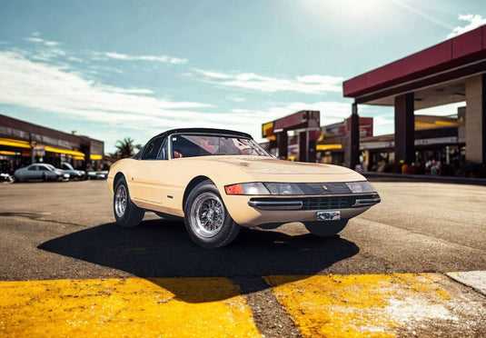 【予約】Ferrariフェラーリ 365 GTB/4 Daytona Spider Avorio Made in Italy / BBR 1/43 ミニカー