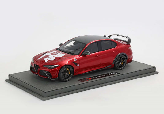 【予約】Alfa Romeoアルファロメオ Giulia GTA Rosso GTA logo Alfa Romeo rear spoiler 限定20台 / BBR 1/18 ミニカー