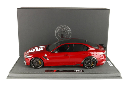 【予約】Alfa Romeo Giulia GTA スペシャルバージョン レッドコンペティツィオーネ/ BBR 1/18 30台限定ミニカー