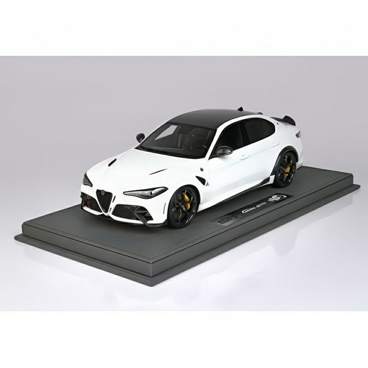 Alfa Romeo Giulia Gta 2020 ビアンコトロフェオ ホワイト C1851B1 21V/ BBR 1/18 ミニカー