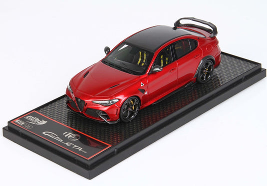 【予約】Alfa Romeoアルファロメオ Giulia GTAM Rosso GTA yellow belts 限定100台 / BBR 1/43 ミニカー