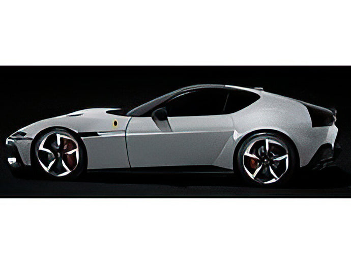 【予約】2026年発売予定Ferrari 12Cilindri Coupe アークティックホワイト/ BBR 1/43 ミニカー