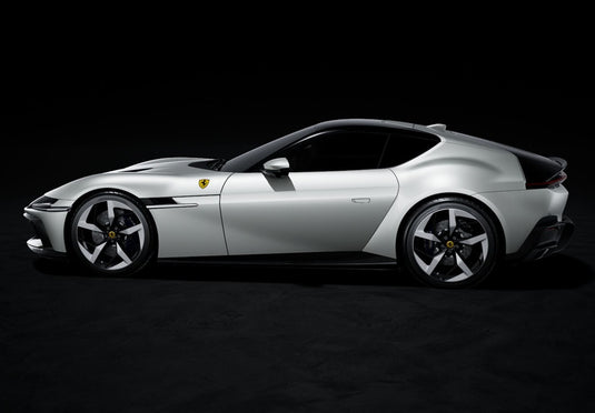 【予約】2026年発売予定Ferrari 12Cilindri Coupe ニュルブルクリンクシルバー/ BBR 1/43 ミニカー