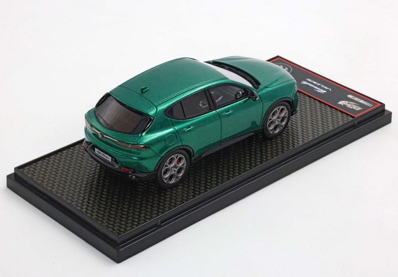 ギャラリービューアに画像をロードする, 【予約】2026年発売予定Alfa Romeo Tonale Veloce モントリオールグリーン/ BBR 1/43 ミニカー
