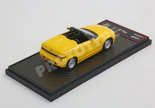【予約】2026年発売予定Alfa Romeo RZ Roadster イエロー/ BBR 1/43 ミニカー
