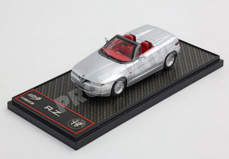 ギャラリービューアに画像をロードする, 【予約】2026年発売予定Alfa Romeo RZ Roadster シルバー/ BBR 1/43 ミニカー
