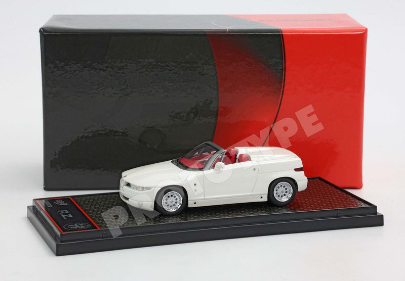 ギャラリービューアに画像をロードする, 【予約】2026年発売予定Alfa Romeo RZ Roadster パールホワイト/ BBR 1/43 ミニカー
