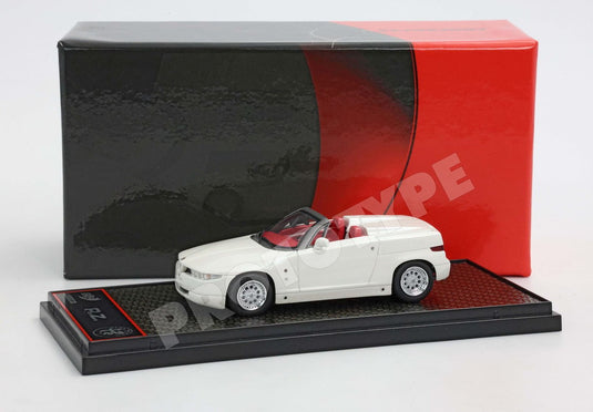 【予約】2026年発売予定Alfa Romeo RZ Roadster パールホワイト/ BBR 1/43 ミニカー