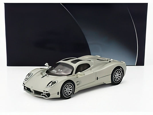 PAGANI UTOPIA 2023 グリジオ・リナシメント ライトグレー/ BBR 1/64 ミニカー
