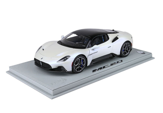 【予約】Maseratiマセラティ MC20 Die cast full open Special Color Bianco Audace 限定300台 / BBR 1/18 ミニカー