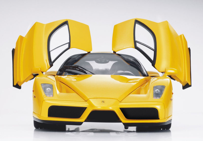 ギャラリービューアに画像をロードする, 【予約】Ferrariフェラーリ Enzo open diecast Giallo Modena Silver wheels polifoam pack / BBR 1/18 ミニカー
