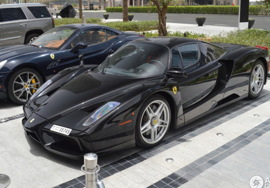【予約】Ferrariフェラーリ Enzo open Nero DS Silver wheels Luxury pack / BBR 1/18 ミニカー