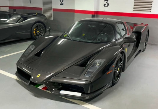 【予約】Ferrariフェラーリ Enzo open diecast Full carbon Italian stripe polifoam pack / BBR 1/18 ミニカー