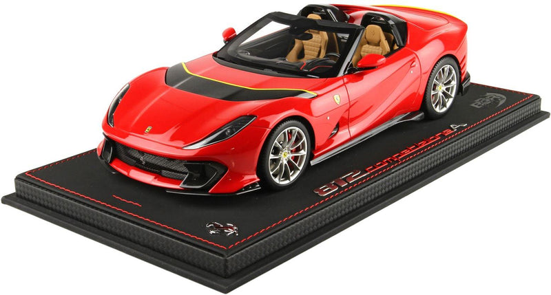 ギャラリービューアに画像をロードする, FERRARI 812 Competizione A/BBR 1/18ミニカー
