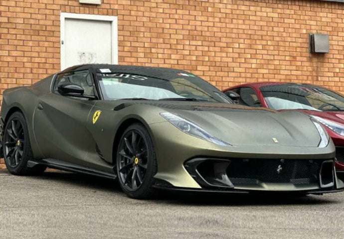 FERRARI 812 COMPETIZIONE A スパイダー 2022  ヴェルドマンゾーニ マットグリーンブラック/BBR 1/18ミニカー 70台限定