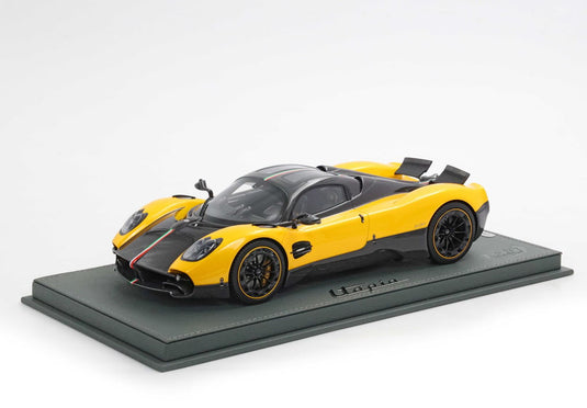 【予約】Paganiパガーニ Utopia Giallo Ginevra carbon OPENED REAR WINGS 限定100台 / BBR 1/18 ミニカー