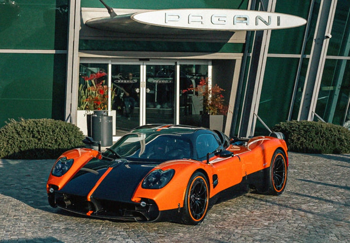 【予約】Pagani ユートピア クーペ アランチョマルベーリャ/ BBR 1/18 ミニカー