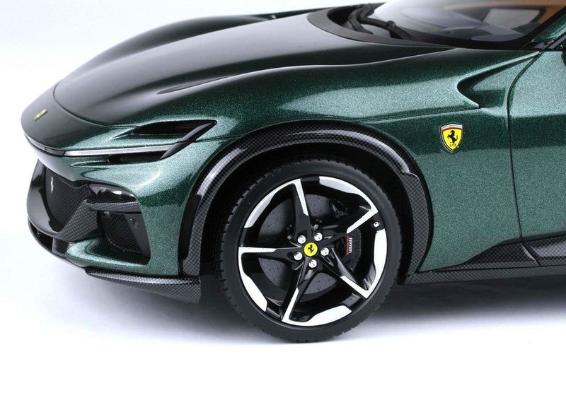 ギャラリービューアに画像をロードする, Ferrari Purosangue パノラミックルーフ グリーンツェルトベク/ BBR 1/18 20台限定ミニカー
