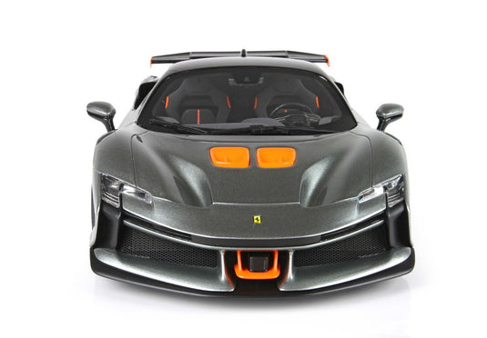 Ferrari SF90 XX Stradale グレイコンペティション ダイヤモンドポリッシュリム/ BBR 1/18 50台限定ミニカー