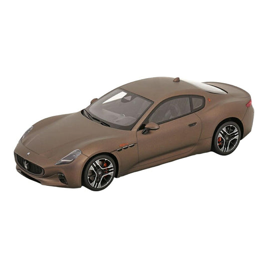 マセラティ Granturismo Trofeo Coupe 2023 マットカッパー マセラティ特別仕様 / BBR 1/18 ミニカー