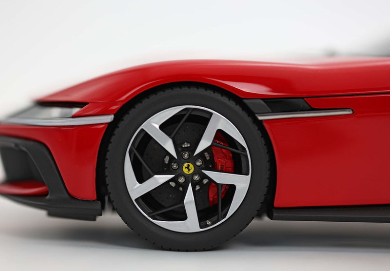 ギャラリービューアに画像をロードする, 【予約】2026年発売予定Ferrari 12Cilindri クーペ ロッソコルサ シルバーリム レッドブレーキ/ BBR 1/18 ミニカー
