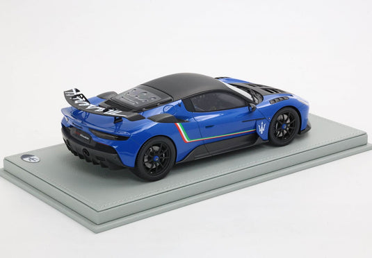 【予約】2026年発売予定Maserati GT2 Stradale ブルーインフィニート イタリアンストライプ/ BBR 1/18 ミニカー