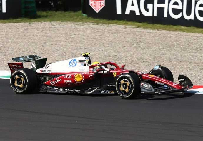 【予約】Ferrari SF25 モンツァリバリー ハミルトン ラウダ ワールドチャンピオン50周年 ラグジュアリーパック/ BBR 1/18 ミニカー