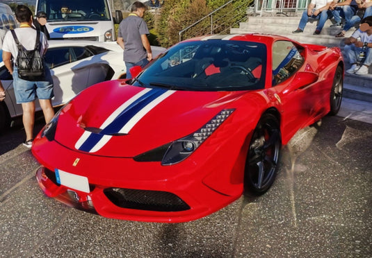 【予約】Ferrariフェラーリ 458 Speciale Rosso Corsa with blue and white stripe / BBR 1/18 ミニカー