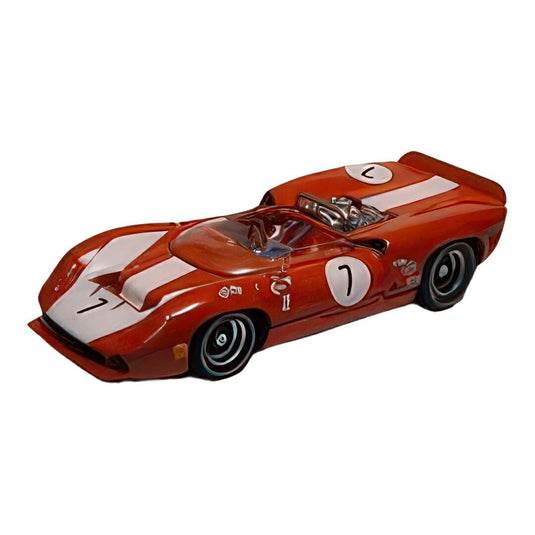 ローラ T70 スパイダー 1966 レッド