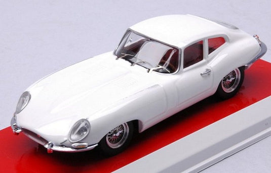 Jaguarジャガー E Typeタイプ Coupeクーペ 1963 Eva Kant Personal Car / Best-Model 1/43 ミニカー