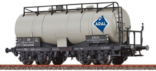 HOゲージ 鉄道模型 Brawa 4-axle tank wagon ZZ P Aral DB Era III DC