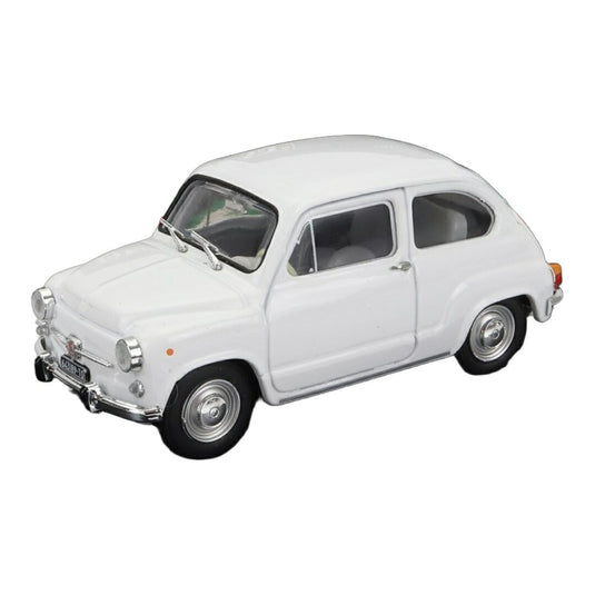Fiatフィアット 600D 1965 ホワイト / BRUMM 1/43 ミニカー