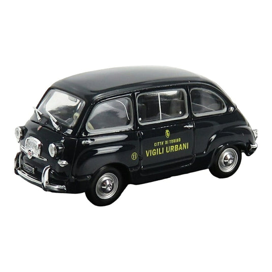 Fiatフィアット 600D Multipla ヴィジリ・ウルバーニ トリノ 1960 ブラック