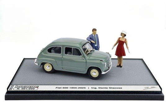 Fiatフィアット 600 1aシリーズ 1955 70周年記念 ダンテ・ジアコーサ 200台限定 グレー / BRUMM 1/43 ミニカー