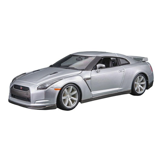 Nissan GT-R R35 2009 シルバー ダイキャストモデル ミニカー /Bburago 1/18