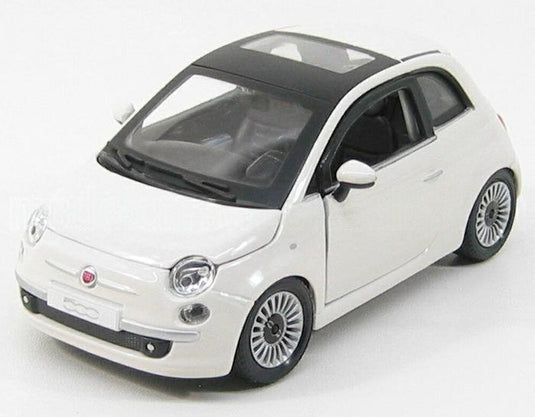 FIAT NUOVA 500 2007 ホワイト/ Bburago 1/24 模型