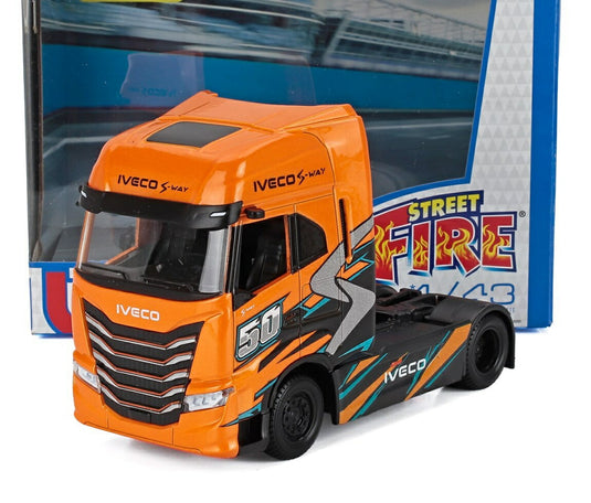 イヴェコ フィアット S-WAY 570 トラクタートラック 2軸 2021 オレンジ / Bburago 1/43 ミニカー