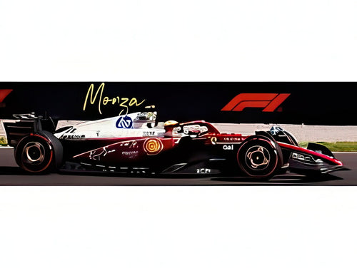 【予約】2026年発売予定FERRARI F1 SF-25 No.44 モンツァGP 2025 L.HAMILTON 50周年記念 レッド/ホワイト (ドライバー/ショーケース付)/ Bburago 1/43 海外限定 シグネチャーシリーズミニカー