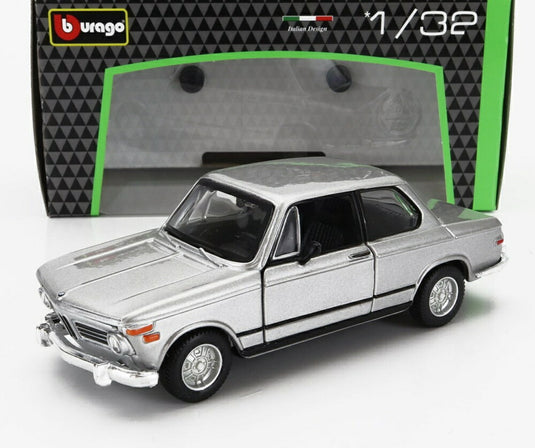 BMW 2002tii 1972 シルバー/ Bburago 1/32 模型