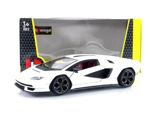 ランボルギーニ カウンタック LPI 800-4 ホワイト / Bburago 1/24 ミニカー