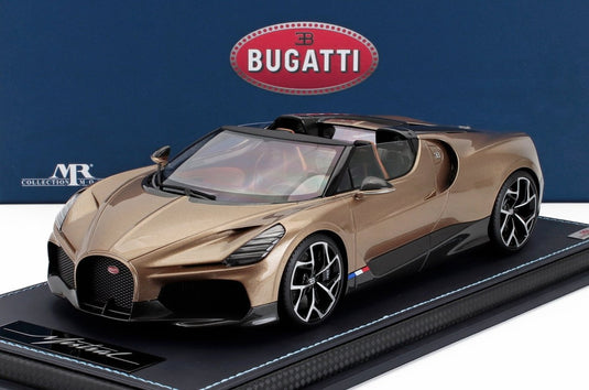 BUGATTI MISTRAL W16 2023 ショーケース付き ゴールド 299台限定/ MR Collection 1/18 ミニカー