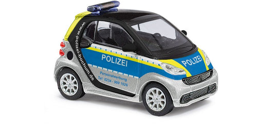 HOゲージ 鉄道模型 Busch Smart Fortwo Coupe 12 ボーフム警察