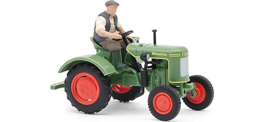 HOゲージ 鉄道模型 Busch Fendt F 15 Dieselross 農夫付