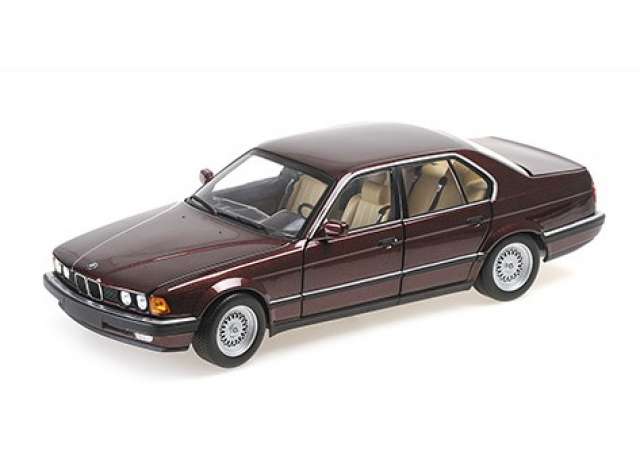 BMW 730I E32 1986年/ MINICHAMPS 1/18 ミニカー