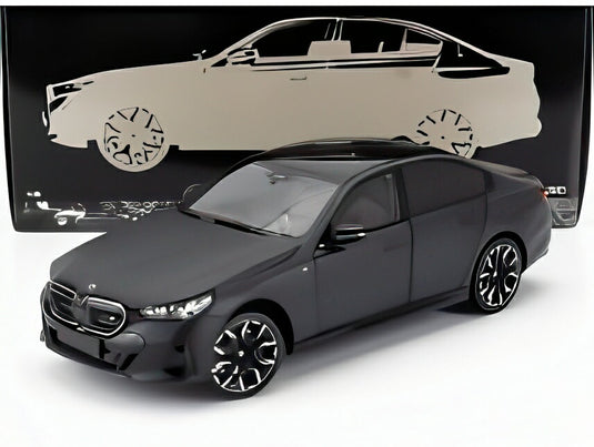 BMW 5シリーズ i5 (G60) 2023 マットグレー/ MINICHAMPS 1/18 ミニカー